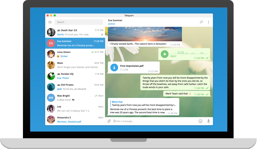 Telegram 桌面客户端软件在笔记本电脑屏幕上的真实界面截图